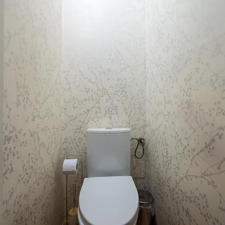 Ursus Niedzwiadek 3-bedroom By Bookinghost * Varšava