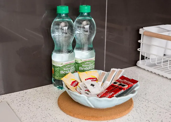 Ursus Niedzwiadek 3-bedroom By Bookinghost